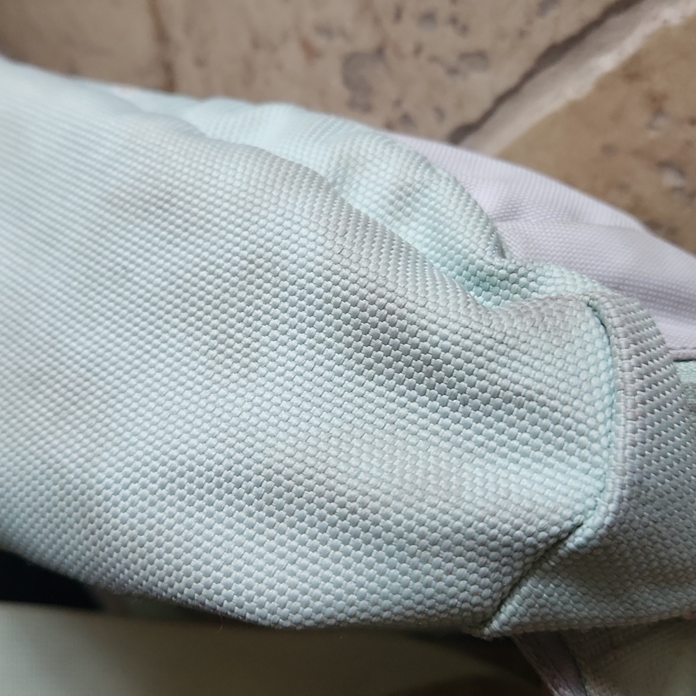 The Noeth Face Mint Green Women's Belt Bag/crossbody - Picture 7 of 12